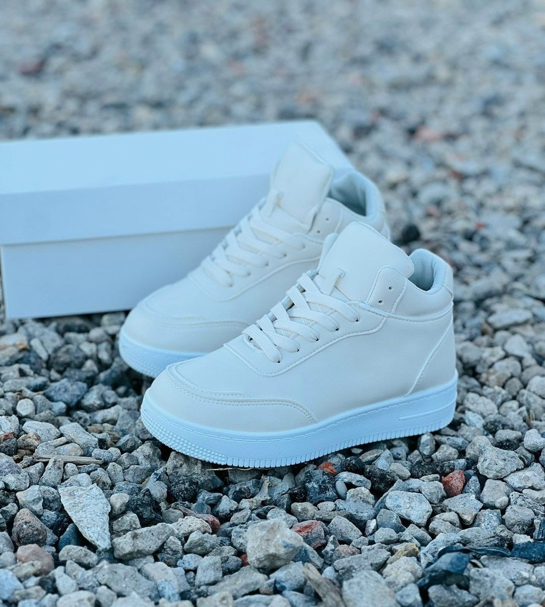 ,зимние кроссовки женские белые высокие,кроссовки женскиe,кроссовки женские зимние,белые кроссовки женские