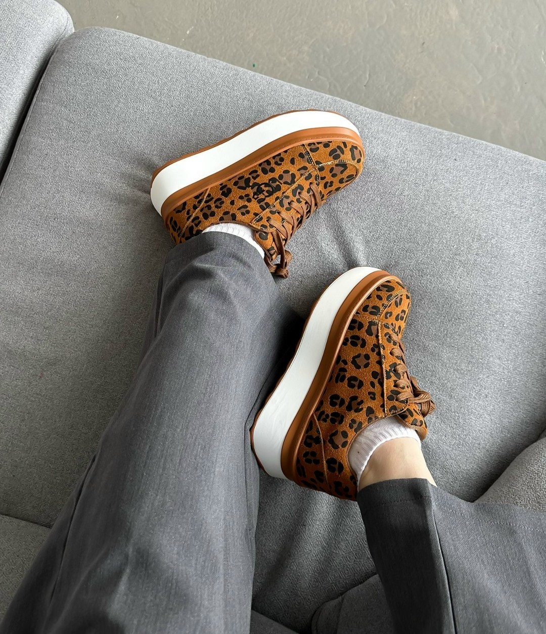, женская,кроссовки женскиe,слипоны крокс женские леопард,леопардовые кроссовки