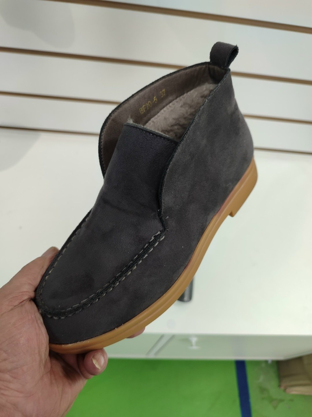 ,женская ,лоферы loro piana,лоферы женские замшевые,замшевые ботинки