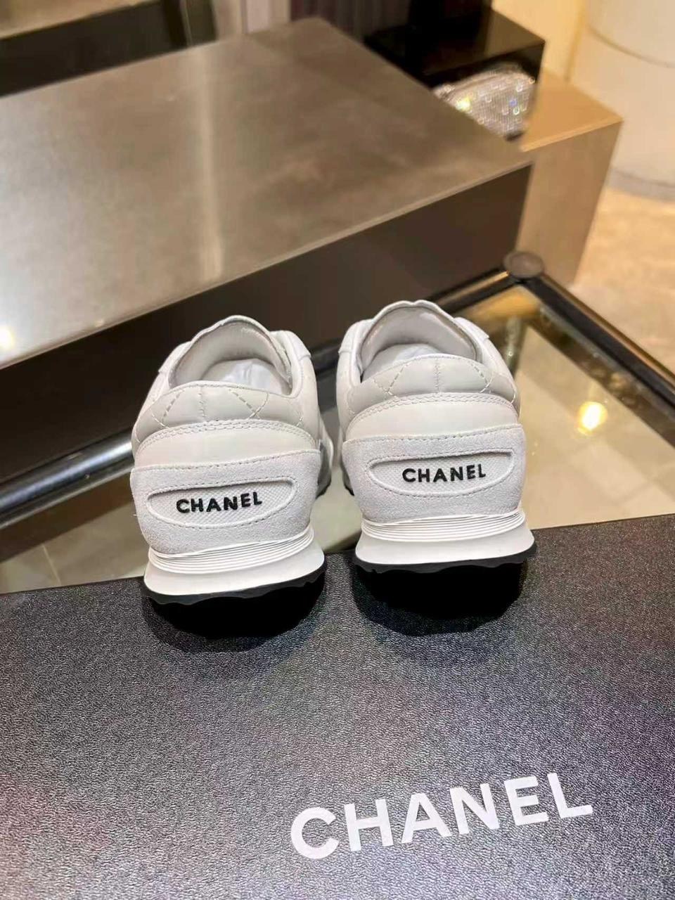 chanel кроссовки,женские кроссовки chanel,шанель кроссовки,женские кроссовки,кроссовки брендовые