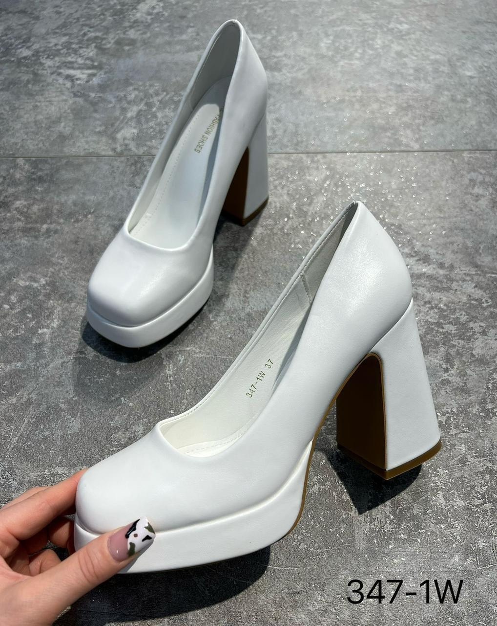 бежевые туфли на каблуке,туфли женские,бежевые туфли на толстом каблуке,,нюдовые туфли на каблуке