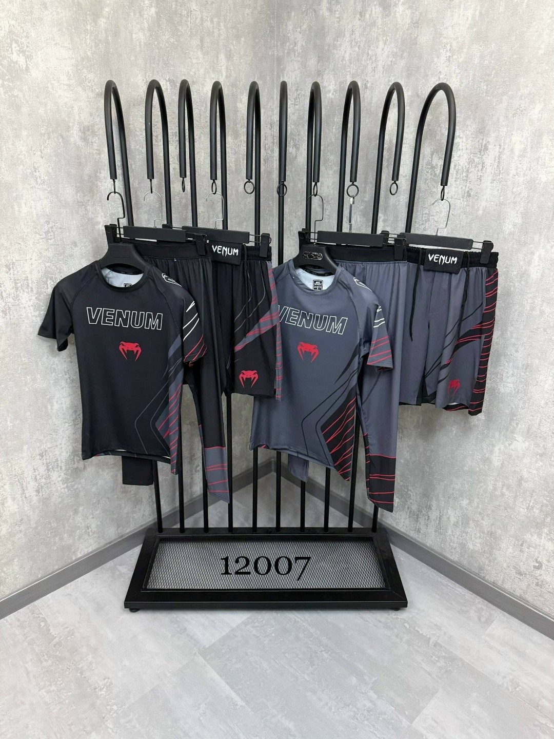 рашгард venum комплект мужской,комплект для мма единоборств 3в1 venum logos рашгард компрессионный,рашгард спортивный 4в1,рашгард комплект,рашгард спортивный venum 4в1