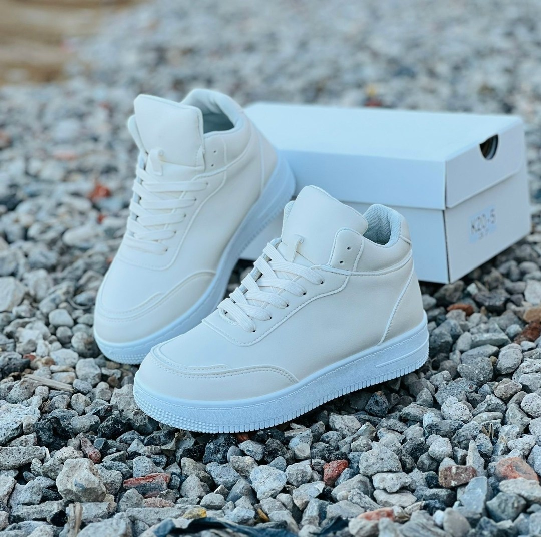 ,зимние кроссовки женские белые высокие,кроссовки женскиe,кроссовки женские зимние,белые кроссовки женские