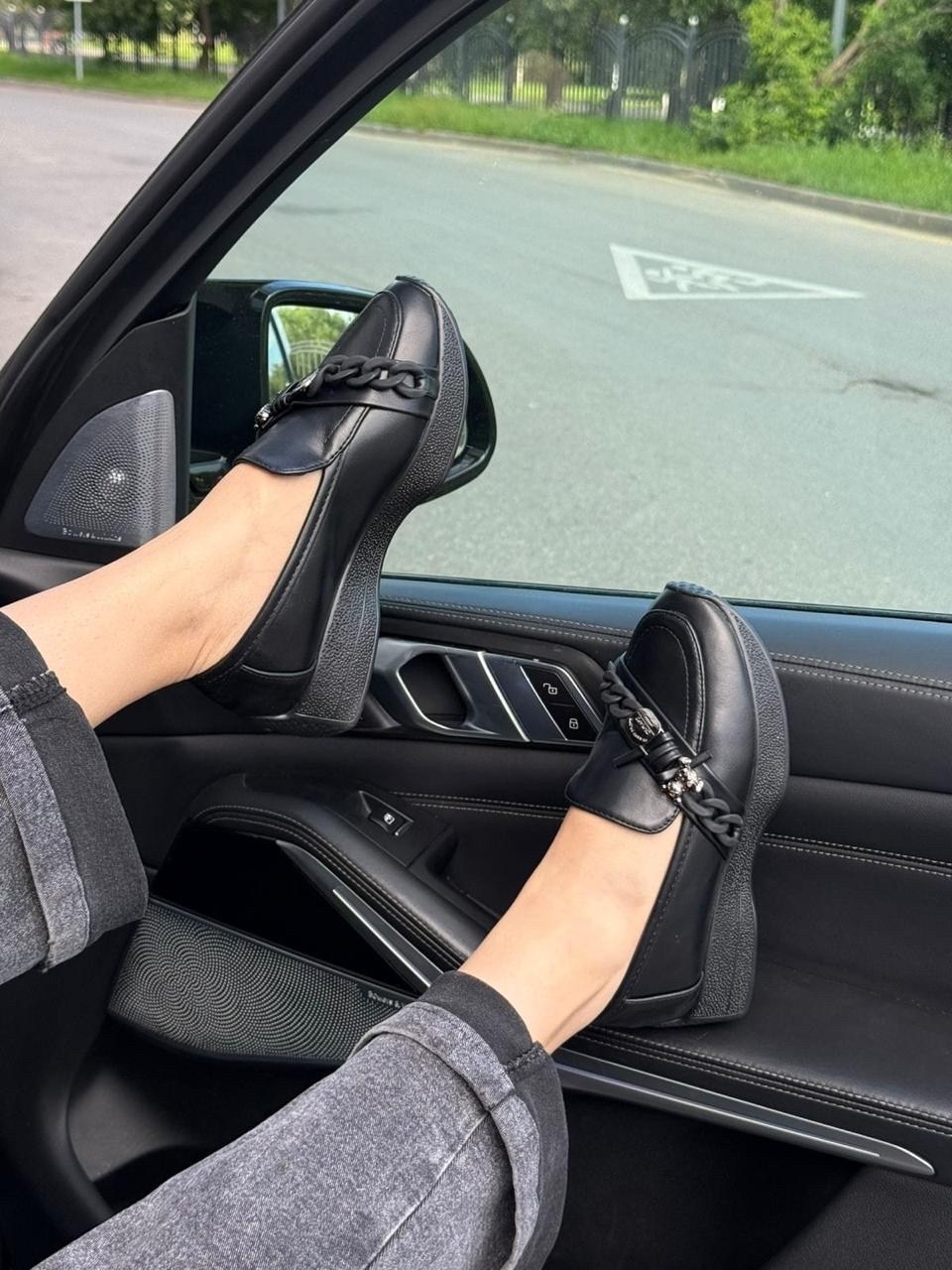 ,женские лоферы,бежевые лоферы,обуви,туфли женские