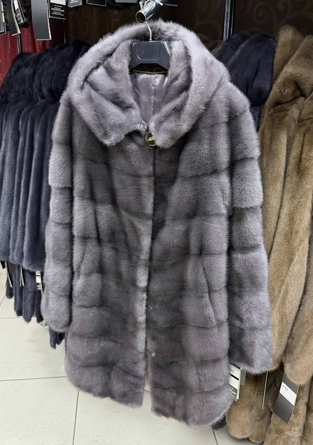 шубка из меха европейской норки с капюшоном цвет лаванда,шубка из меха европейской норки с капюшоном,шуба норковая,шуба норковая с капюшоном,шубка из меха европейской норки с капюшоном цвет капучино