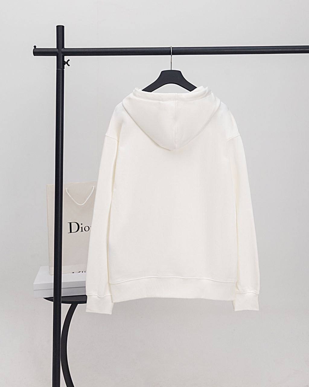 dior hoodie,толстовка стильная,модная толстовка,кофта диор,толстовка