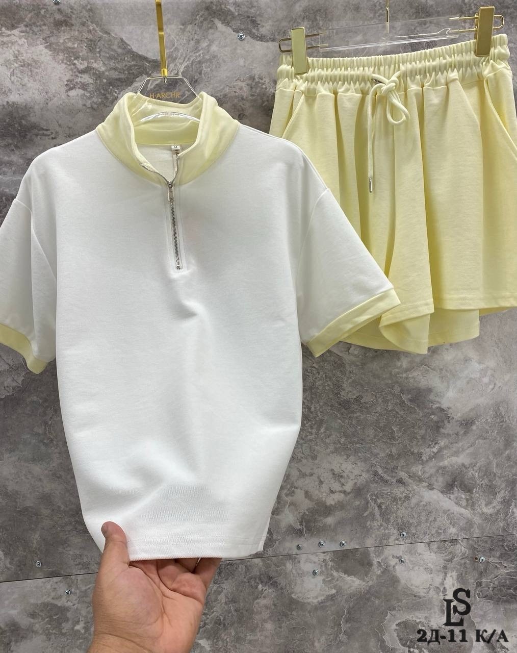 сток одежда,комплект костюм,спортивные костюмы, оптом,женские костюмы