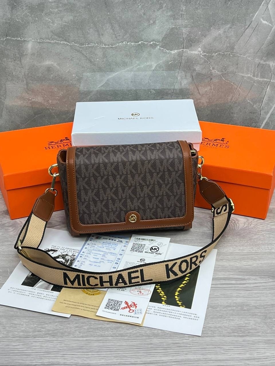 женская cумка michael kors,сумка michael kors,сумка michael kors кросс-боди через плечо,сумка michael kors женские сумки,сумка через плечо michael kors