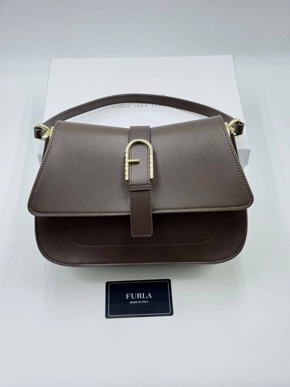 женская сумка furla,сумка furla,сумка furla lotus small furla wb01605/bx0356 коричневый,сумка через плечо furla,кожаная сумка furla