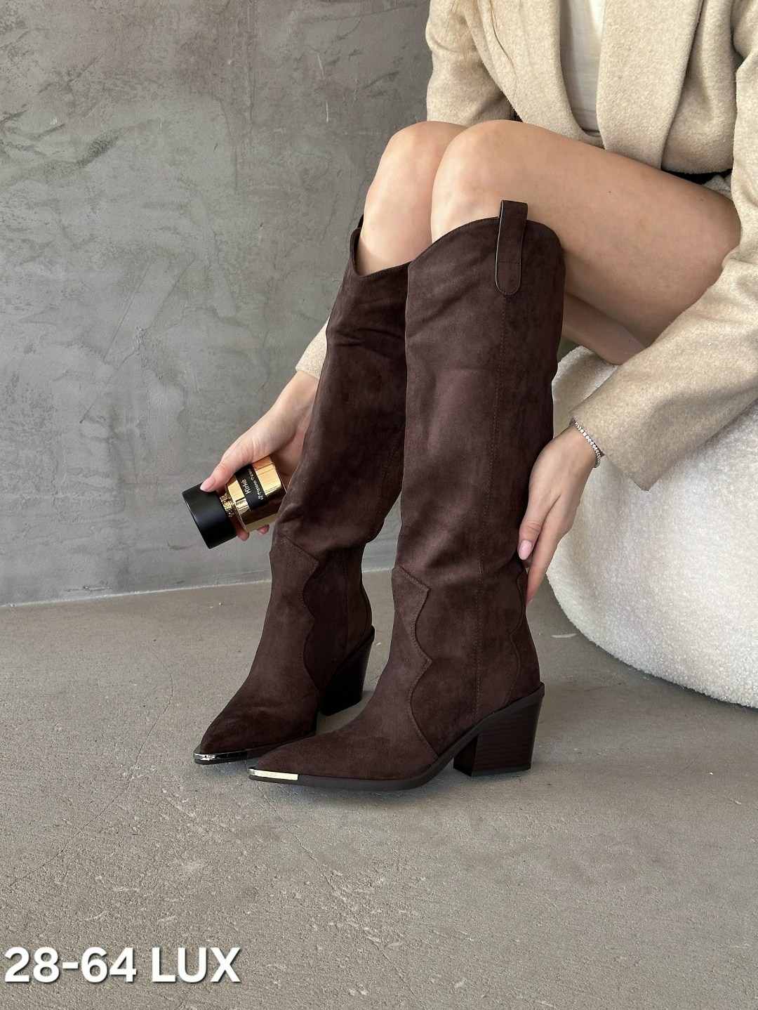 сапоги казаки высокие натуральная замша демисезонные,сапоги казаки женские высокие натуральная замша демисезонные,замшевые натуральные сапоги казаки на каблуке демисезонные,сапоги казаки высокие из на