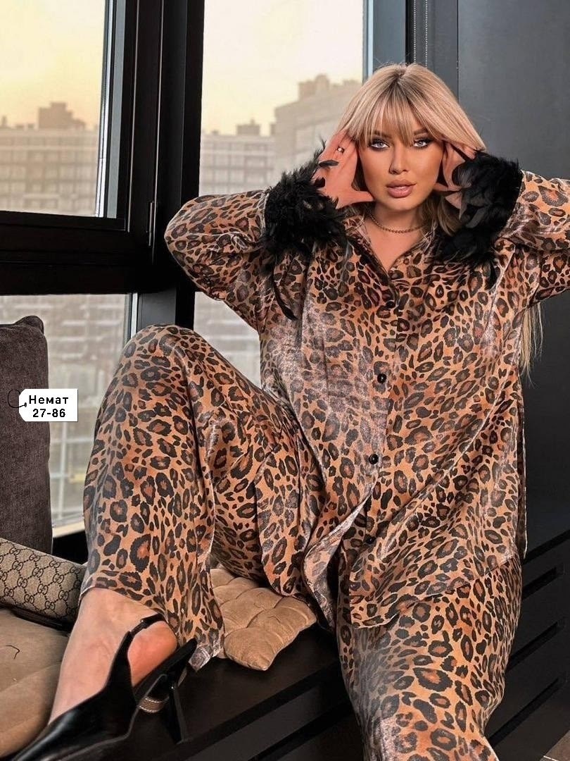 брючный костюм,брючный костюм с перьями,леопардовый костюм,костюм женский брючный,женский леопардовый костюм