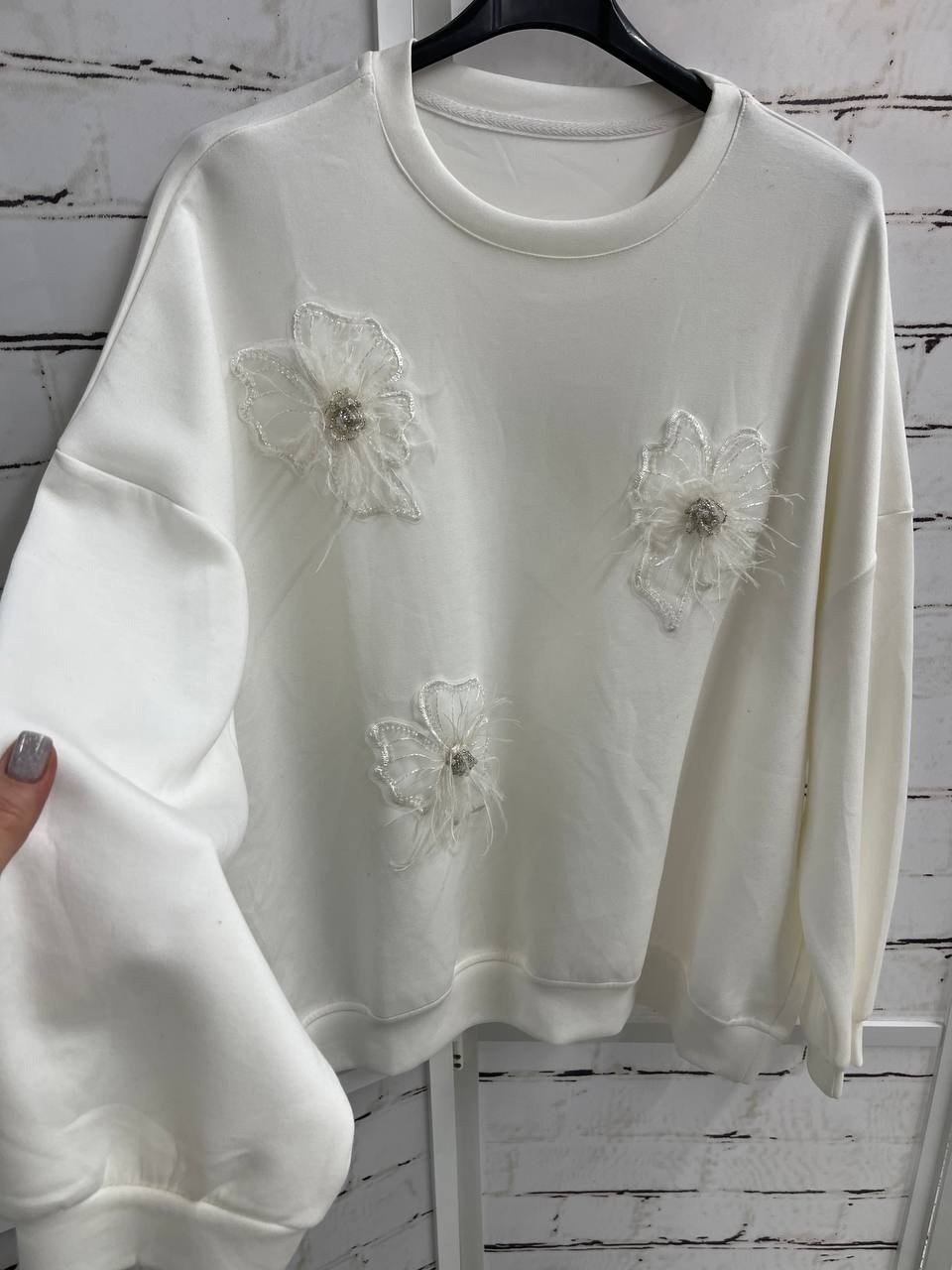 свитшот женский,женская кофта,декор свитшота,свитшот для девушек,свитшот