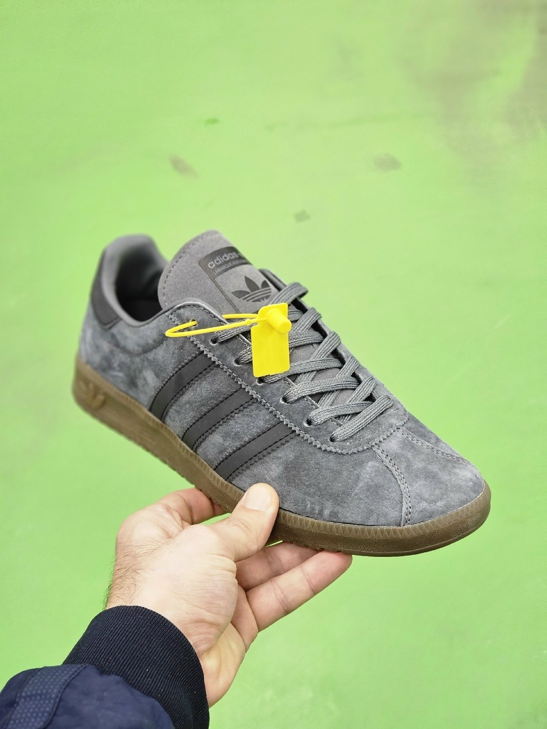 adidas moscow кроссовки spezial,кроссовки adidas originals handball spezial,adidas spezial moscow zil,handball adidas spezial,кроссовки adidas spezial moscow серые