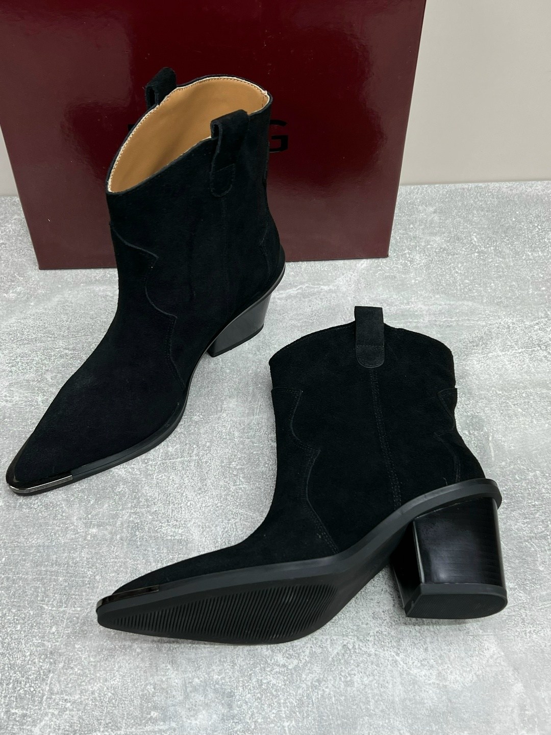 , женская,казаки женские,сапоги казаки женские замшевые,ботильоны казаки