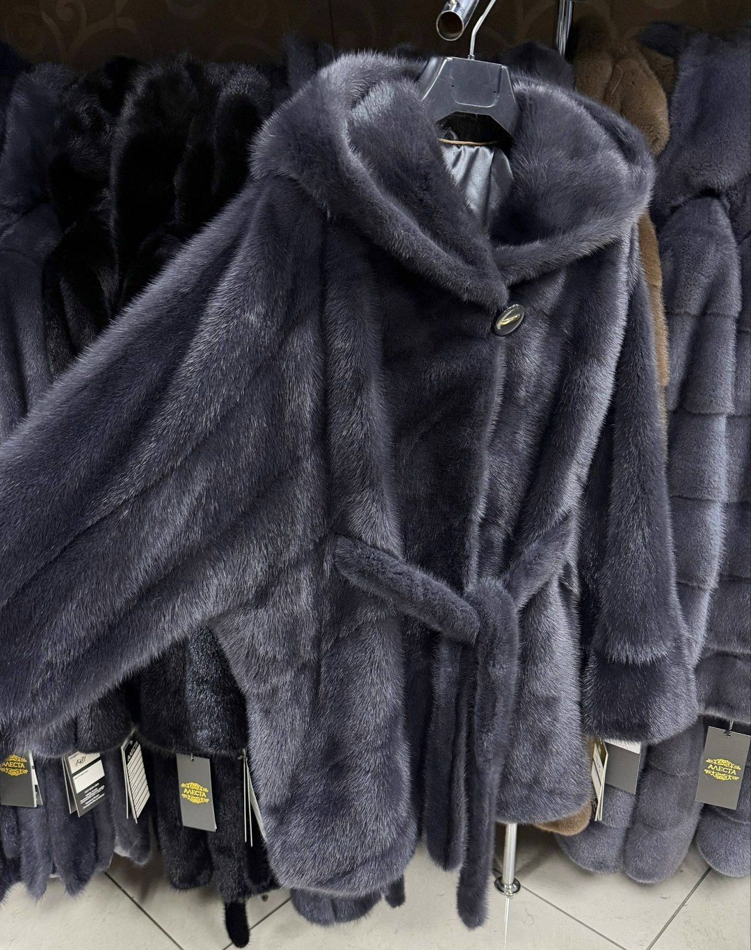шуба норковая,норковая шуба с капюшоном,норка шуба,шубка из меха европейской норки с капюшоном,шуба из норки