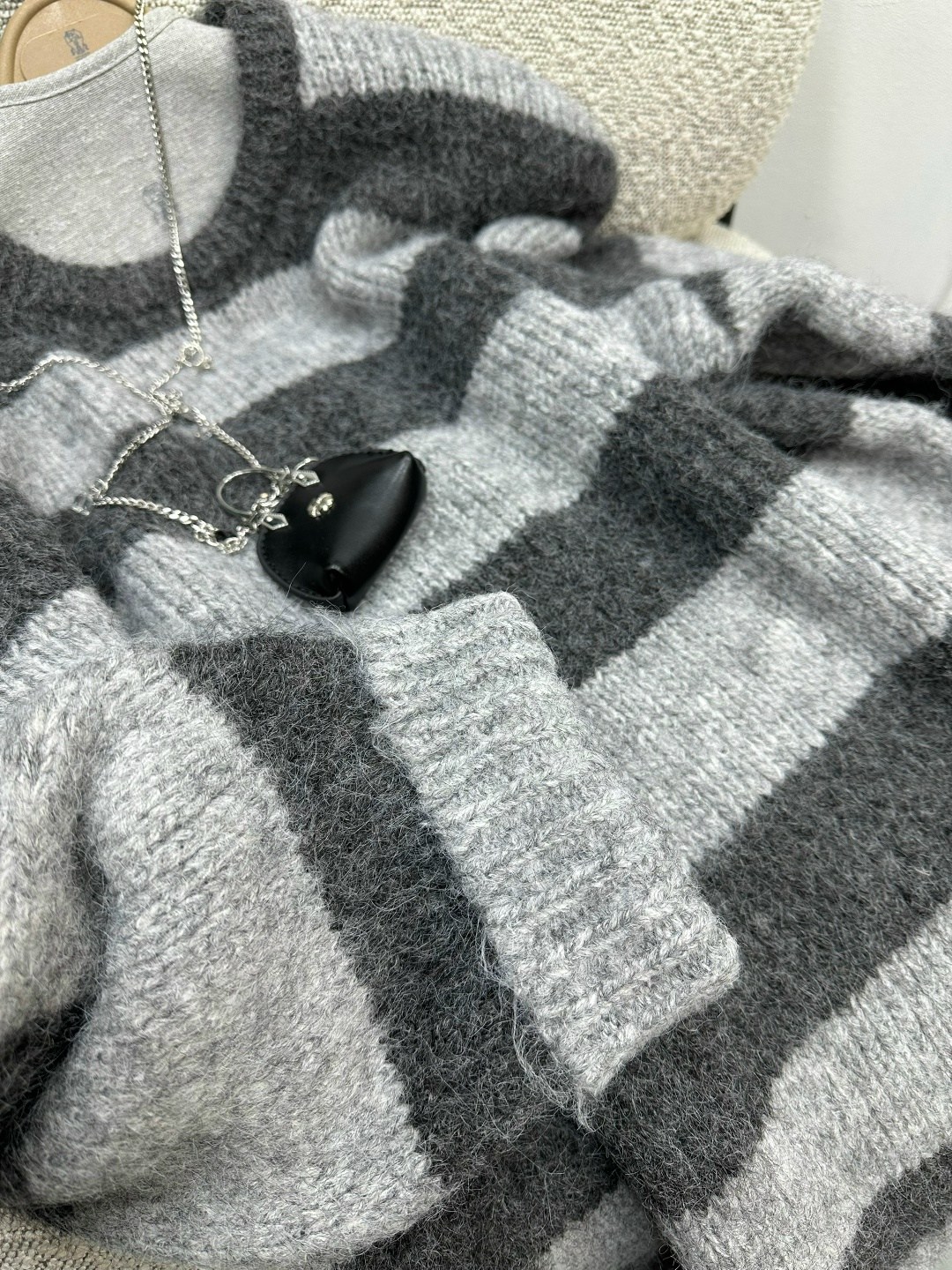 свитер полосатый,свитер,свитер унисекс,свитер в полоску женский,свитера женские