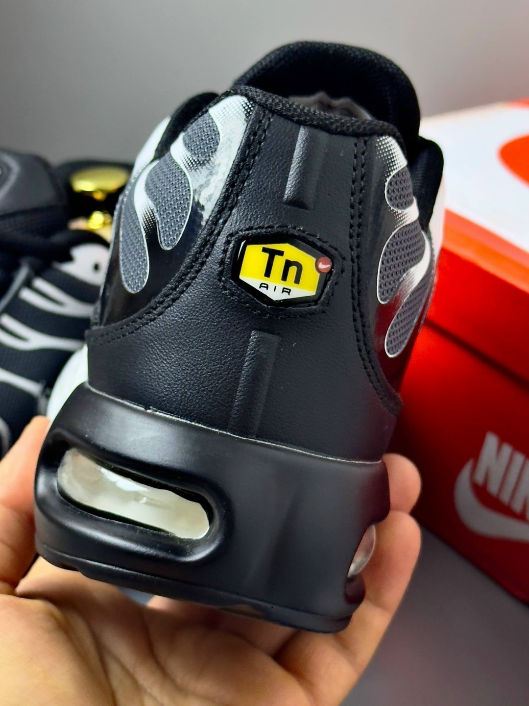 кроссовки nike air max tn plus,кроссовки мужские nike air max tn plus,кроссовки найк air max tn plus летние дышащие,nike air max tn plus,кроссовки найк air max plus tn