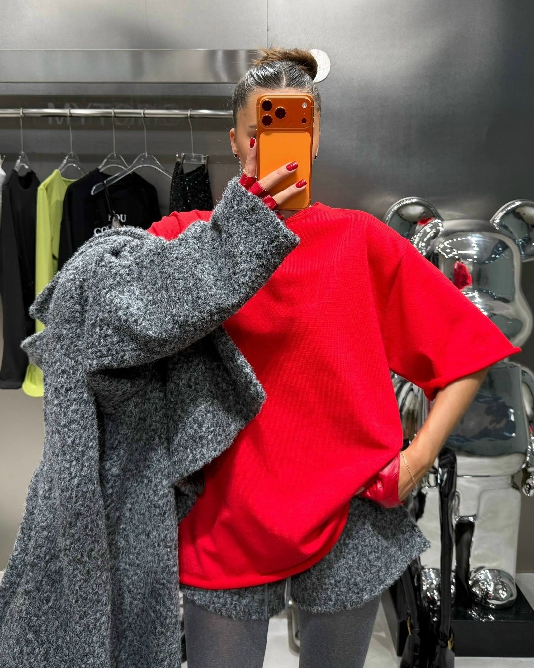 футболки женская оверсайз,платье-футболка женское оверсайз молочного цвета,платье-футболка женское оверсайз красное,платье-футболка женское прямого кроя оверсайз,красная футболка оверсайз