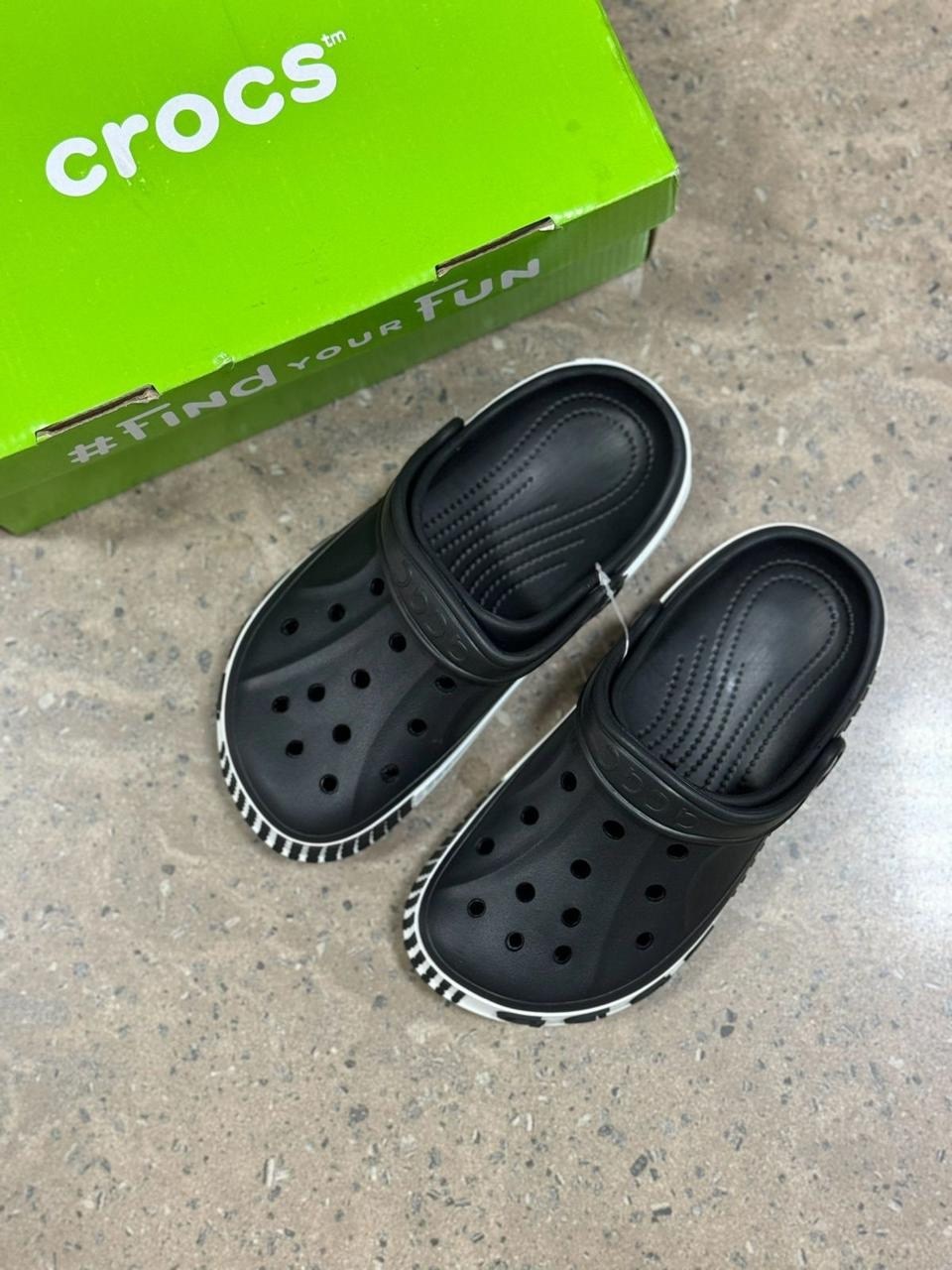 crocs classic clogs,crocs classic,crocs classic all terrain clog unisex siyah terlik,сабо crocs bayaband logo motion clog,сабо crocs classic