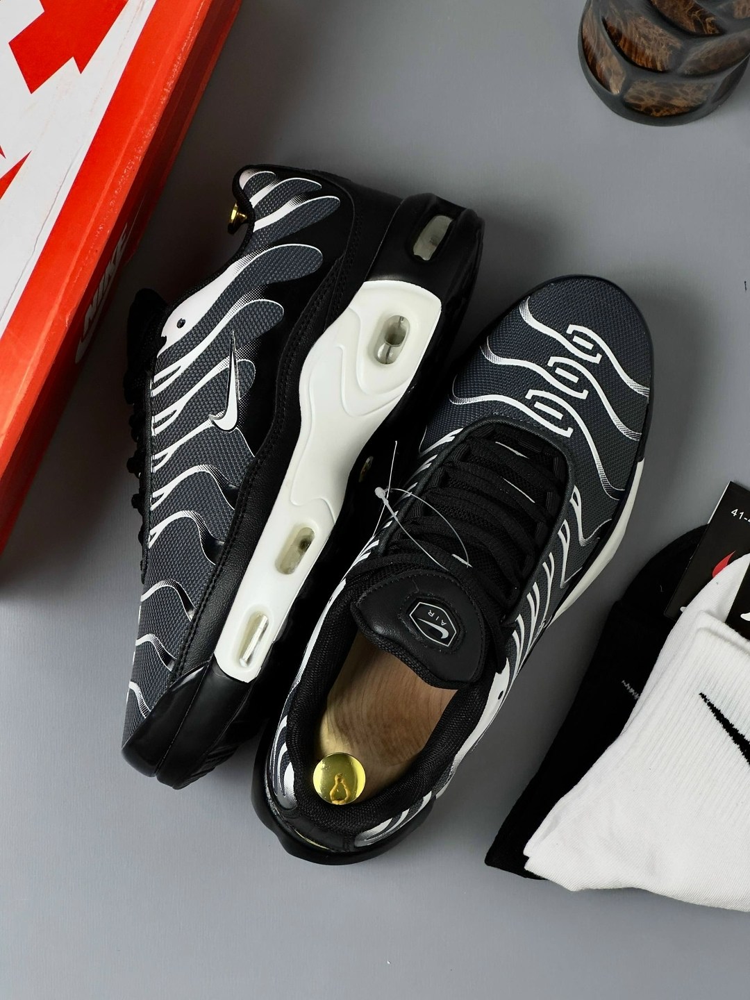 кроссовки nike air max tn plus,кроссовки мужские nike air max tn plus,кроссовки найк air max tn plus летние дышащие,nike air max tn plus,кроссовки найк air max plus tn