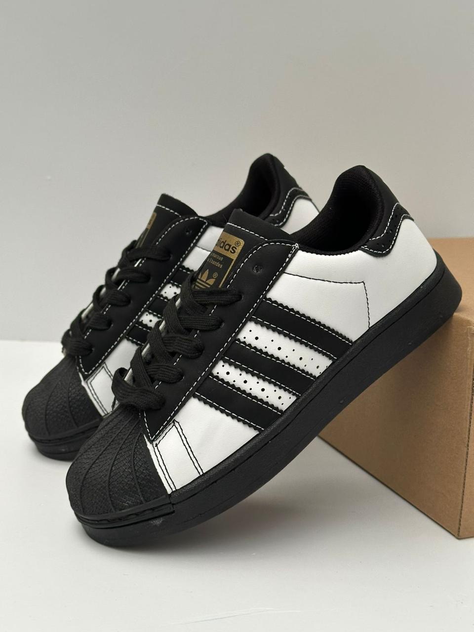 кроссовки adidas superstar,кроссовки адидас черные sneaker,adidas superstar черные,adidas superstars black,адидас суперстар блэк