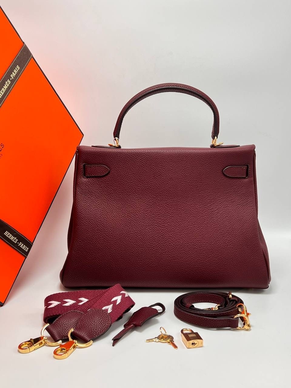hermes сумка,сумка женская hermes,сумка эрмес келли мини,сумка hermes kelly,женская сумка hermes kelly