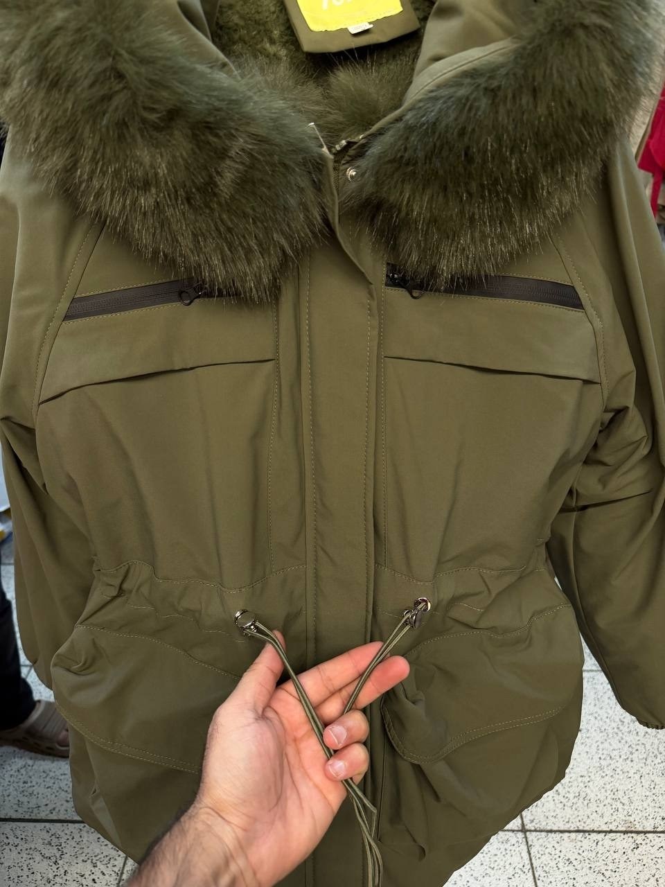 парка с натуральным мехом,парка с мехом,парка женская с натуральным мехом,женская парка с мехом,зимняя куртка