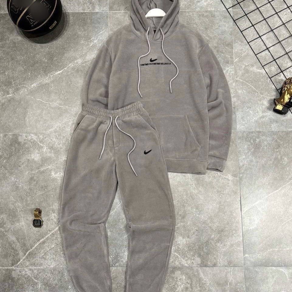 спортивный костюм nike на флисе,спортивный костюм nike,спортивный костюм мужской nike,костюм найк мужской на флисе,флисовый костюм nike