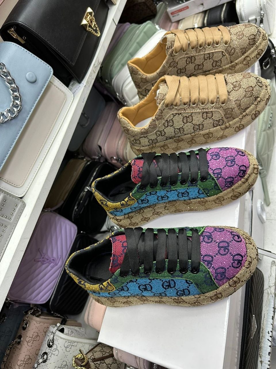 ,кроссовки женские gucci,кроссовки гуччи женские оригинал,кроссовки gucci,кроссовки женскиe