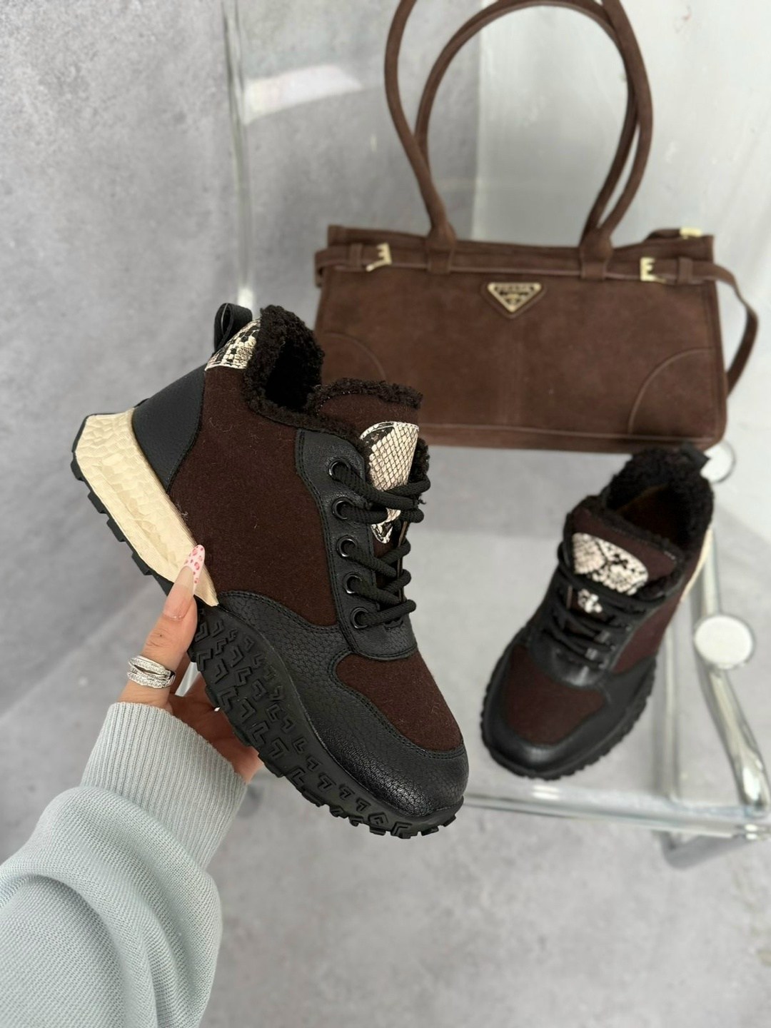 ,женские кроссовки,кроссовки женские зимние,кроссовки зимнее,кроссовки для женщин