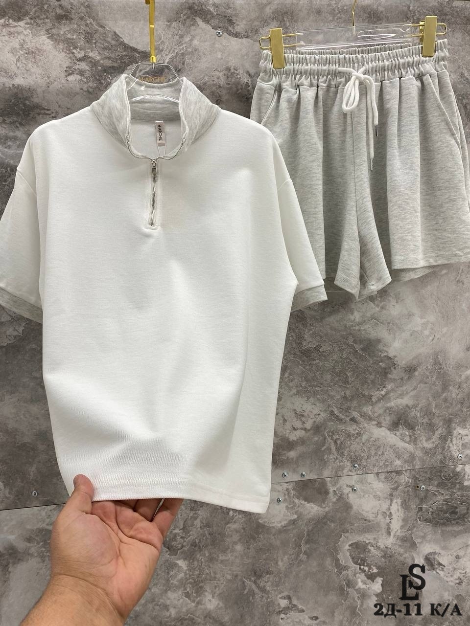 сток одежда,комплект костюм,спортивные костюмы, оптом,женские костюмы