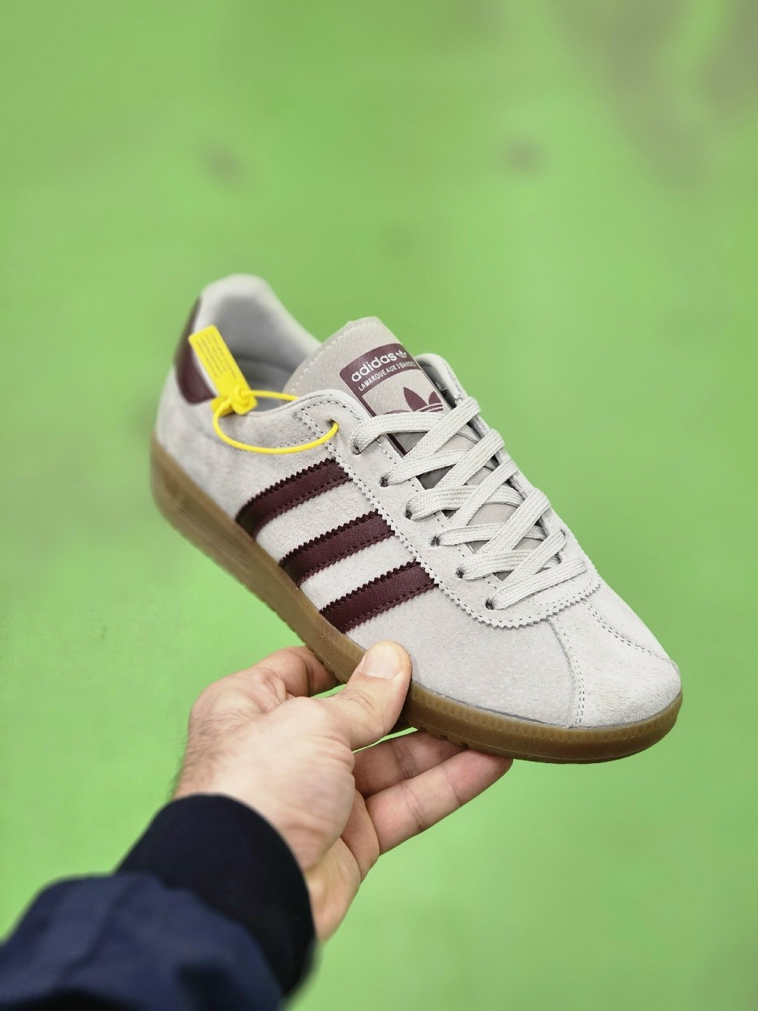 adidas moscow кроссовки spezial,кроссовки adidas originals handball spezial,adidas spezial moscow zil,handball adidas spezial,кроссовки adidas spezial moscow серые