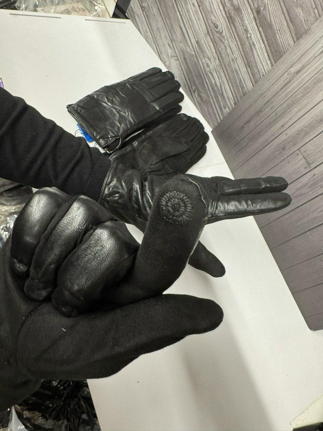 женские перчатки,кожаные перчатки женские,женские перчатки без подклада,перчатки женски,перчатка