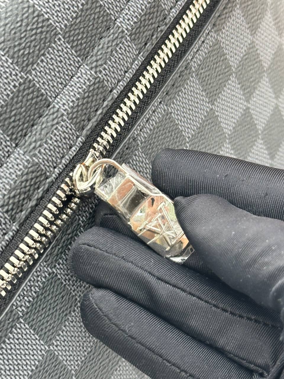 сумка louis vuitton мужская,сумка через плечо louis vuitton,сумка louis vuitton,louis vuitton мужская сумка через плечо,сумка через плечо мужская луи виттон