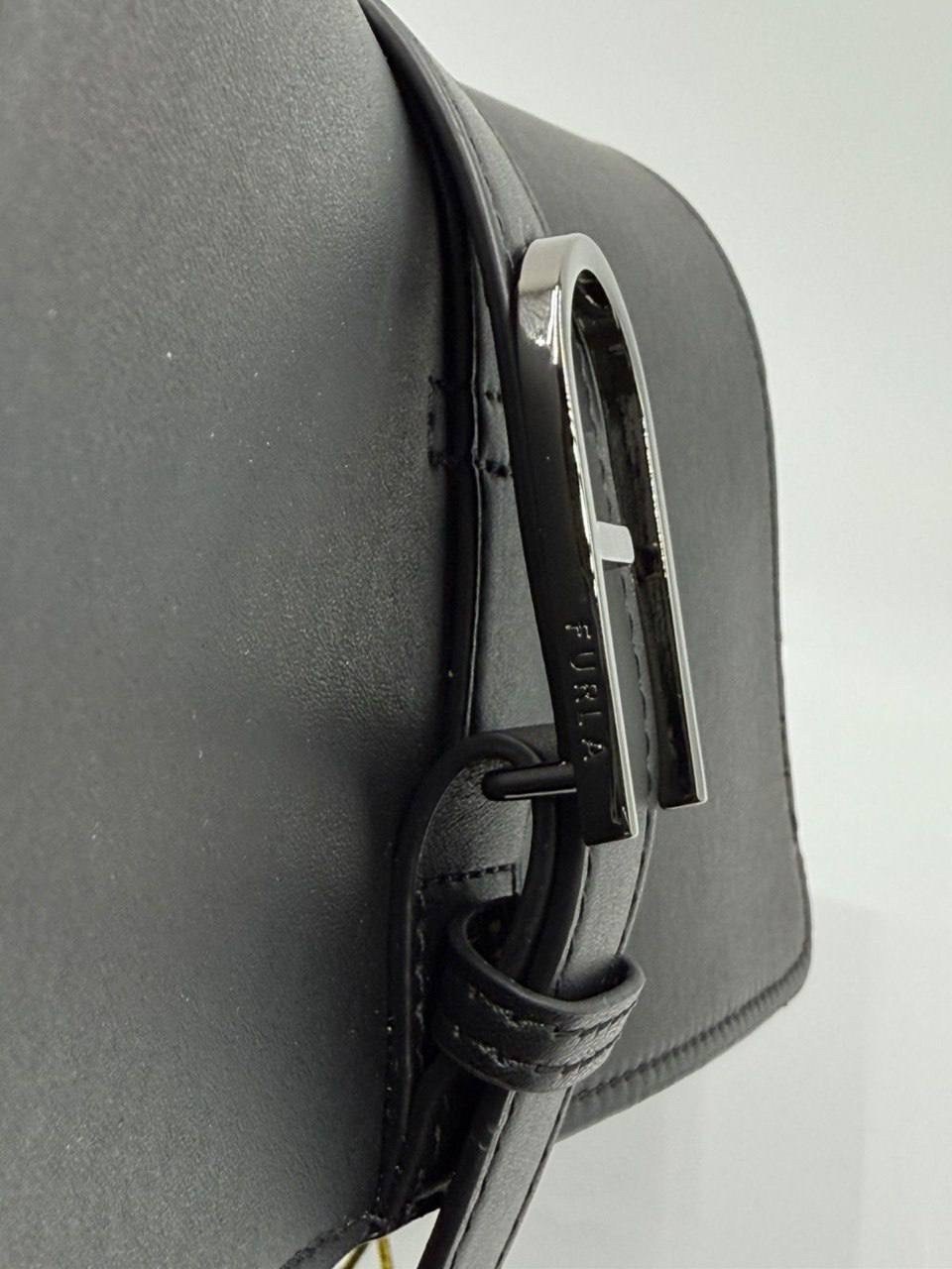 женская сумка furla,сумка furla,сумка furla lotus small furla wb01605/bx0356 коричневый,сумка через плечо furla,кожаная сумка furla