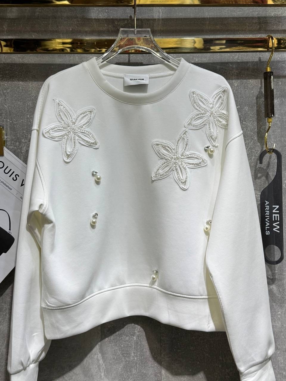 женская кофта,женский свитшот,толстовка модная,свитшот,декор свитшота