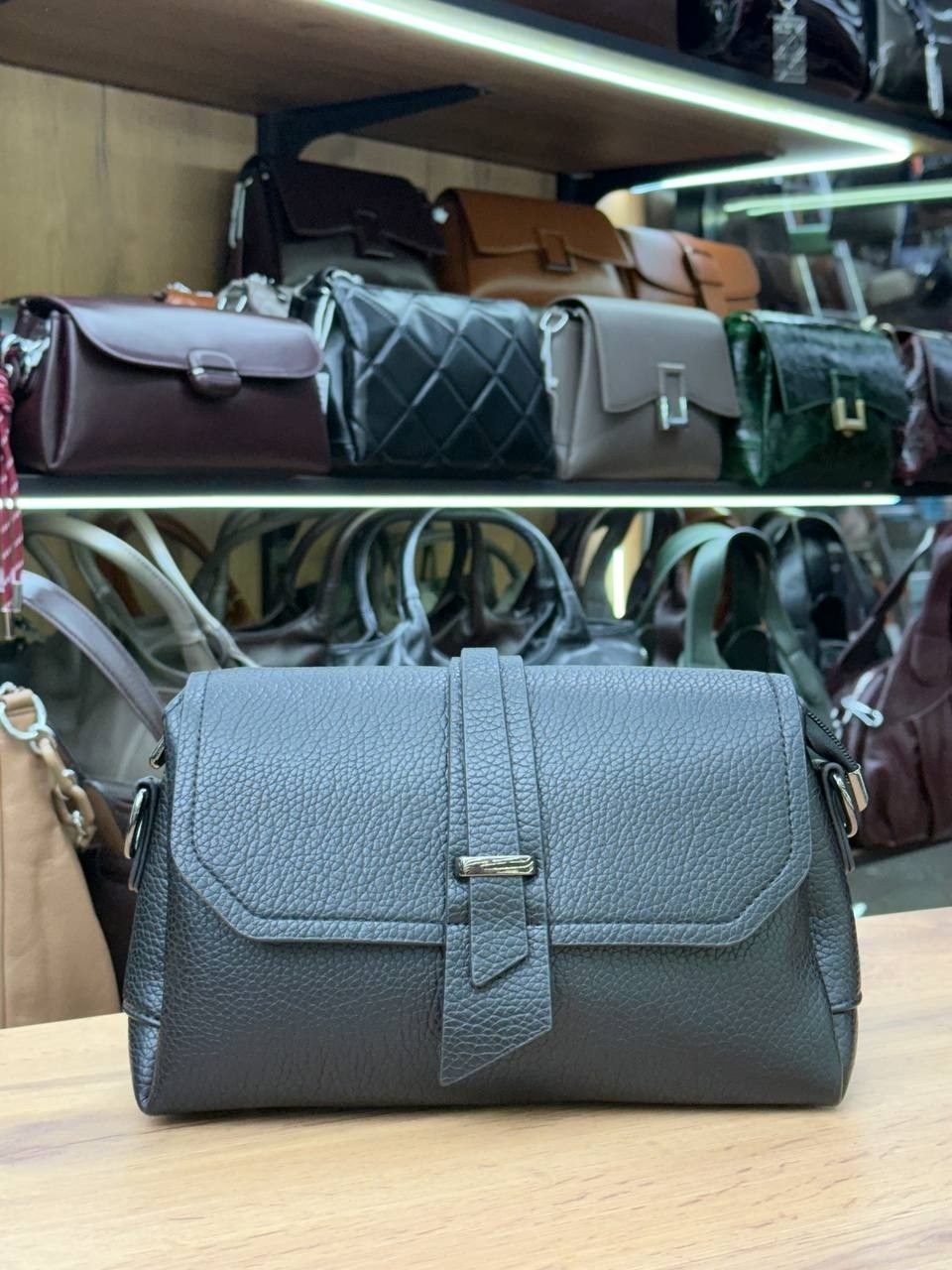 сумка,женская сумка,сумка женская кожаная,сумка кожаная,женская сумка кросс боди