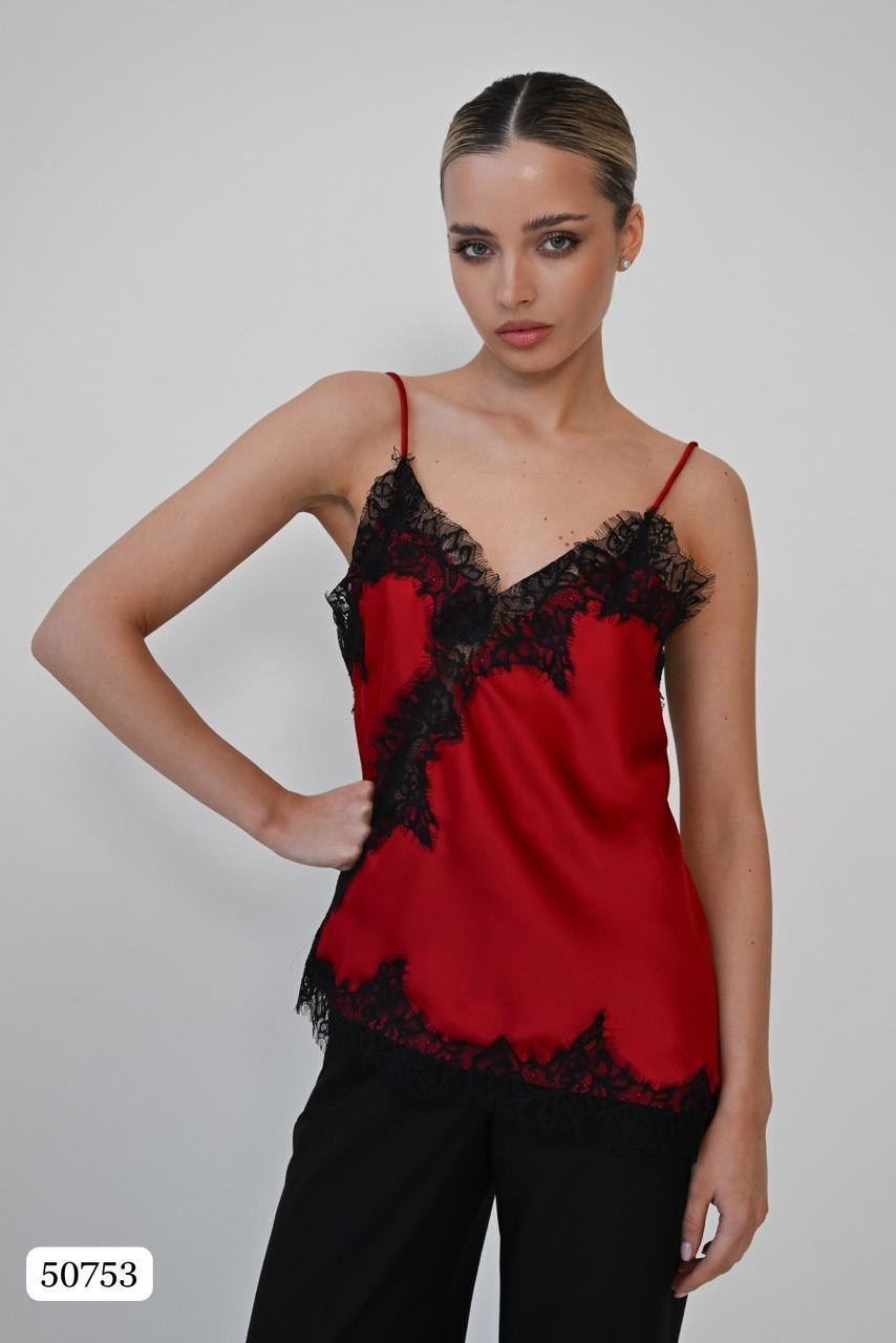 топ в бельевом стиле с кружевом,топ с кружевом,шелковый топ,майка в бельевом стиле с кружевом,топ на бретелях с отделкой кружевом черный