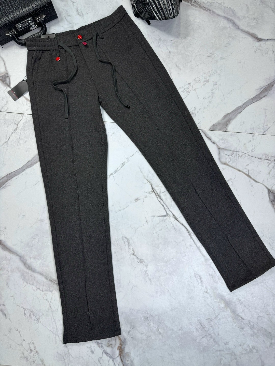 брюки классические,мужские брюки,полуклассические брюки,модные брюки,брюки джинсы