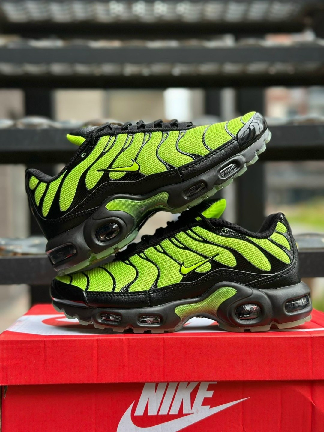 кроссовки nike air max plus tn,мужские кроссовки nike air max tn plus,nike air max tn plus,найк тн плюс фиолетовые,кроссовки