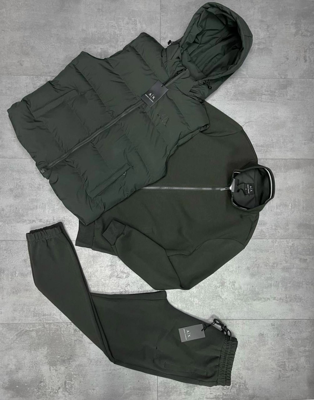 куртка пуховик armani exchange зимний,пуховик armani exchange,жилетка armani,куртка женская,куртка armani exchange