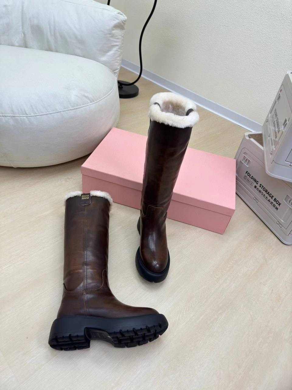 ,женские сапоги,сапоги,женские кожаные сапоги miu miu коричневые на меху,зимние женские сапоги