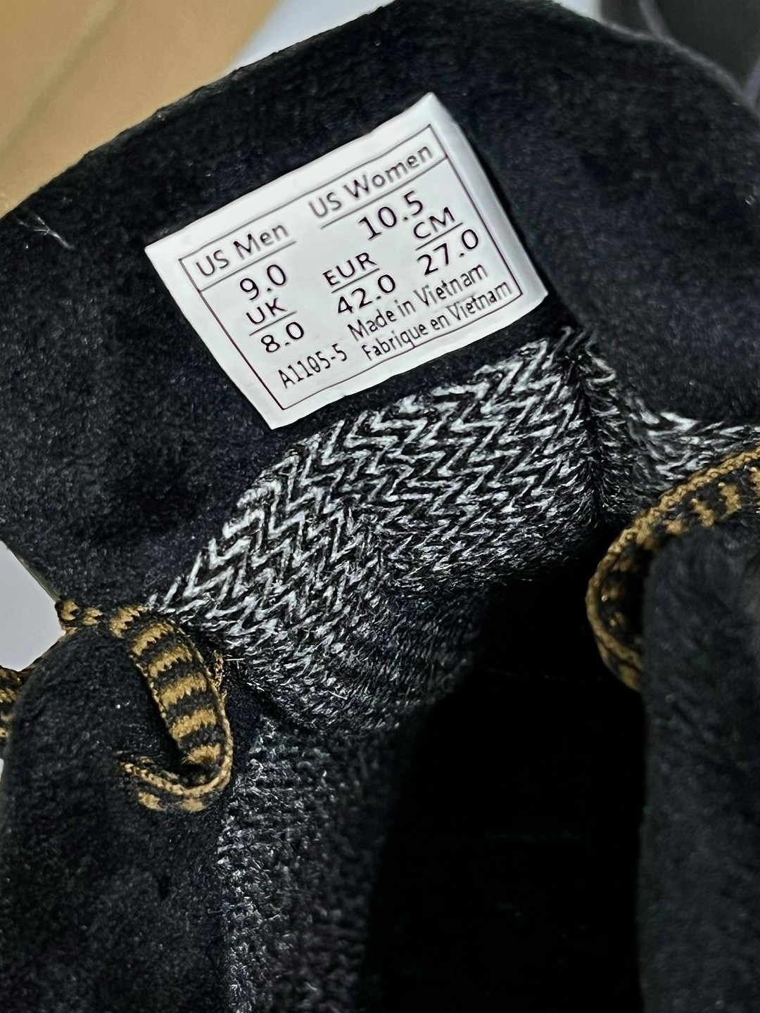 кроссовки asics gel-kahana 8,кроссовки мужские asics gel-kahana 8,кроссовки asics,мужские летние кроссовки asics gel kahana 8 с черным золотом,кроссовки asics мужские