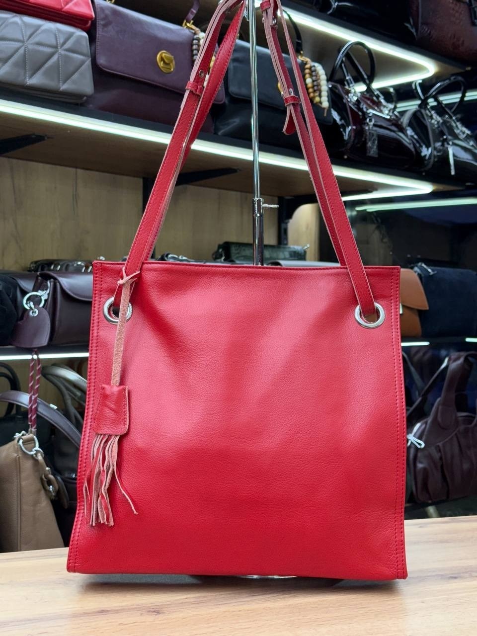 сумка красная женская,женская кожаная сумка,красная кожаная сумка,сумка,сумка женская