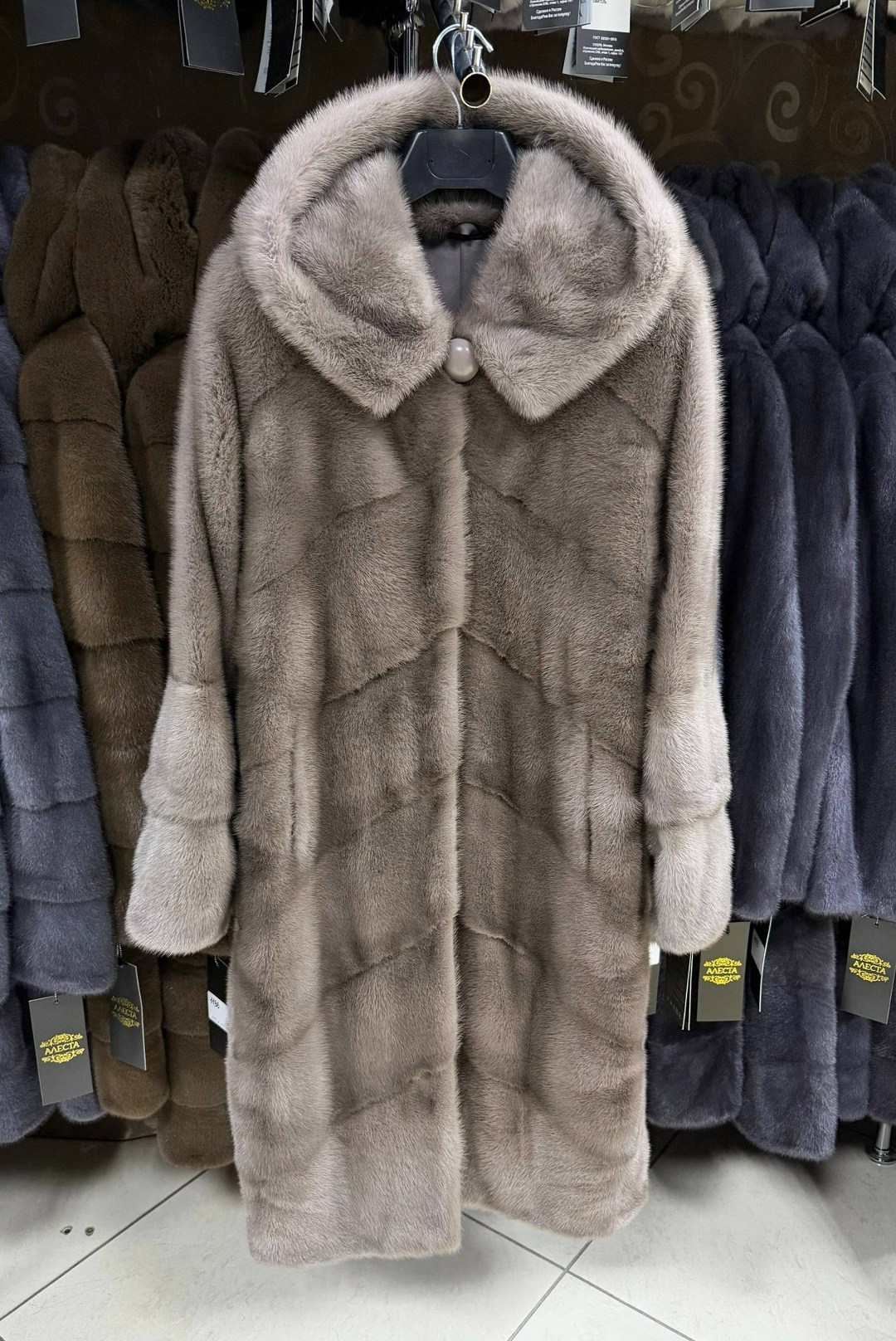 шубка из меха европейской норки с капюшоном цвет "пастель",шубка из меха европейской норки с капюшоном цвет лаванда,шубка из меха европейской норки с капюшоном цвет капучино,шубка из меха европейской