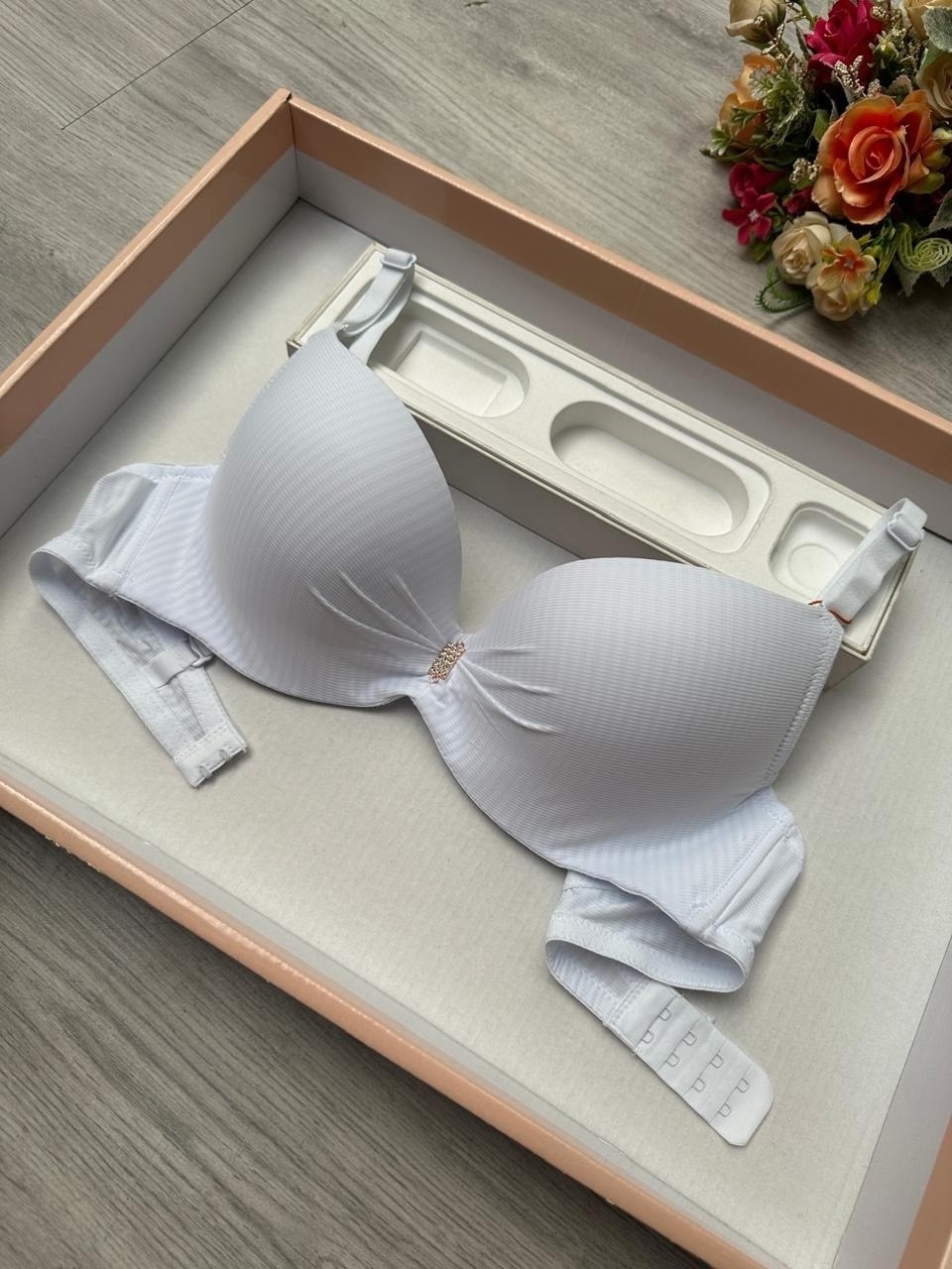 бюстгальтер,бюстгальтер формованный,бюстгальтер женские,бюстгальтер пуш ап,бюстгальтер гладкий