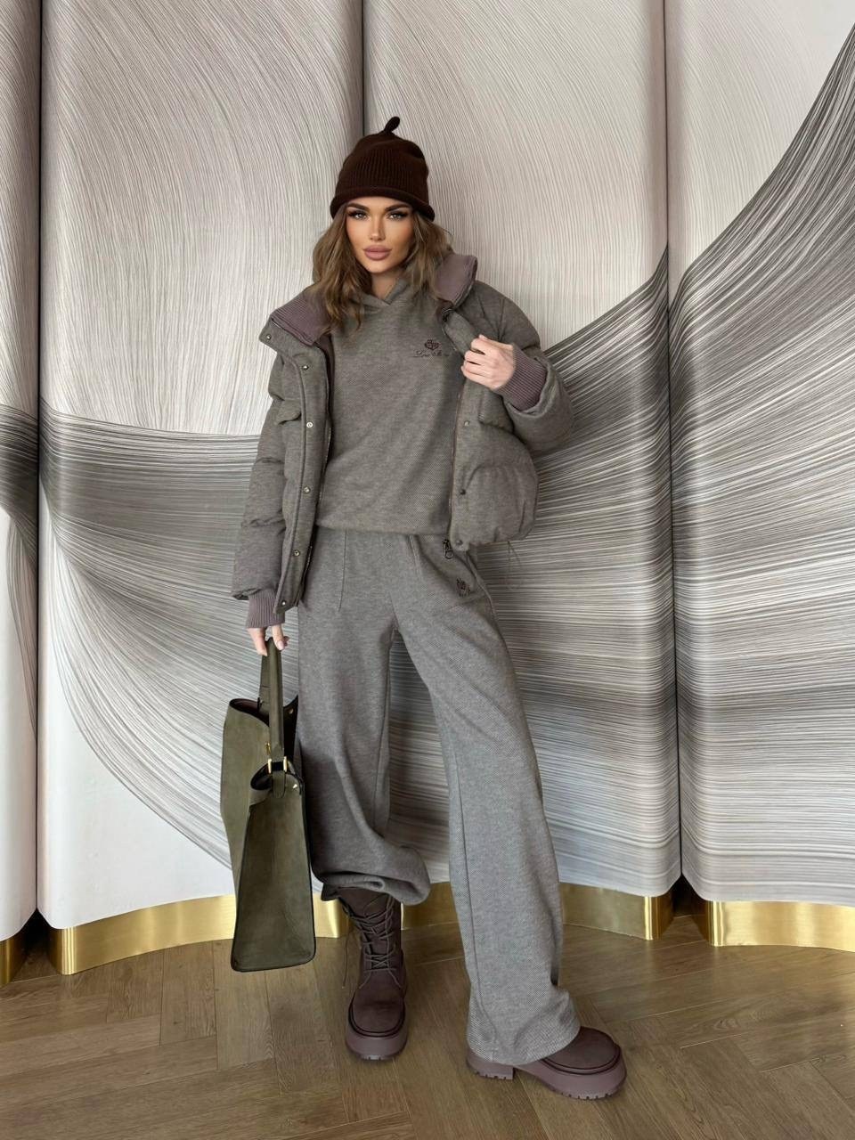 женские пуховики,куртка,женская куртка,костюм тройка с курткой,женский костюм тройка