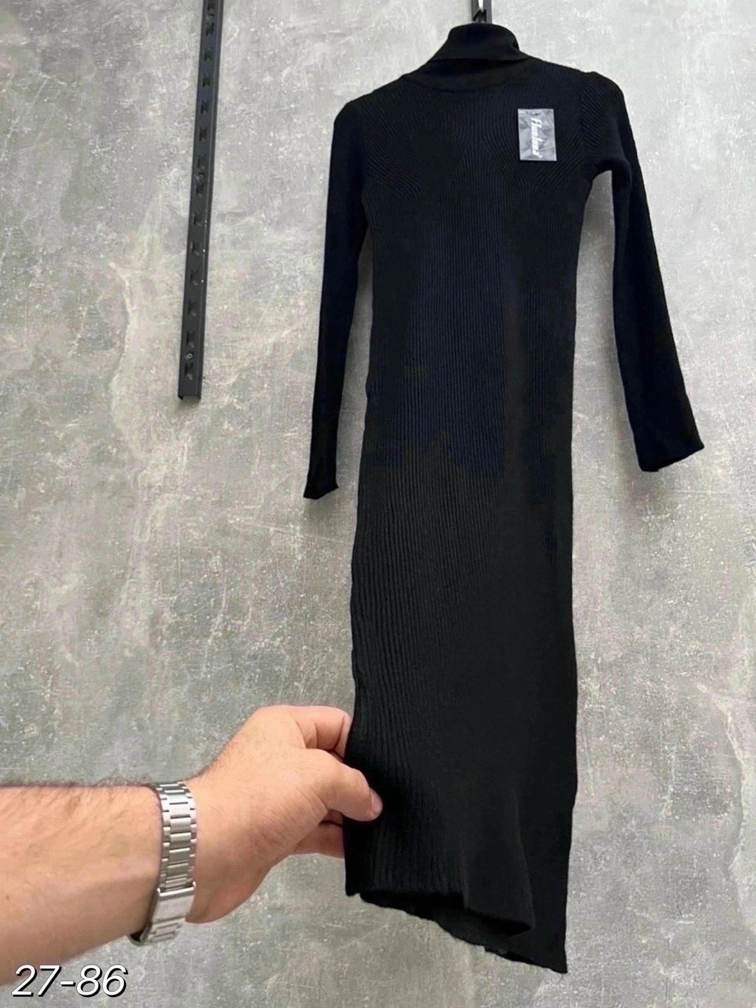 женское платье лапша,платье лапша,платье лапша теплое,трикотажное платье миди,платье трикотажное лапша