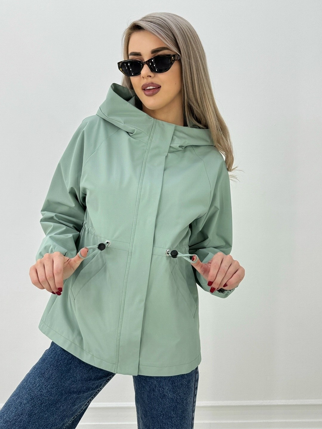 ветровка удлиненная с капюшоном,ветровка с капюшоном оверсайз,ветровка женская,демисезонная куртка,ветровка женская оверсайз