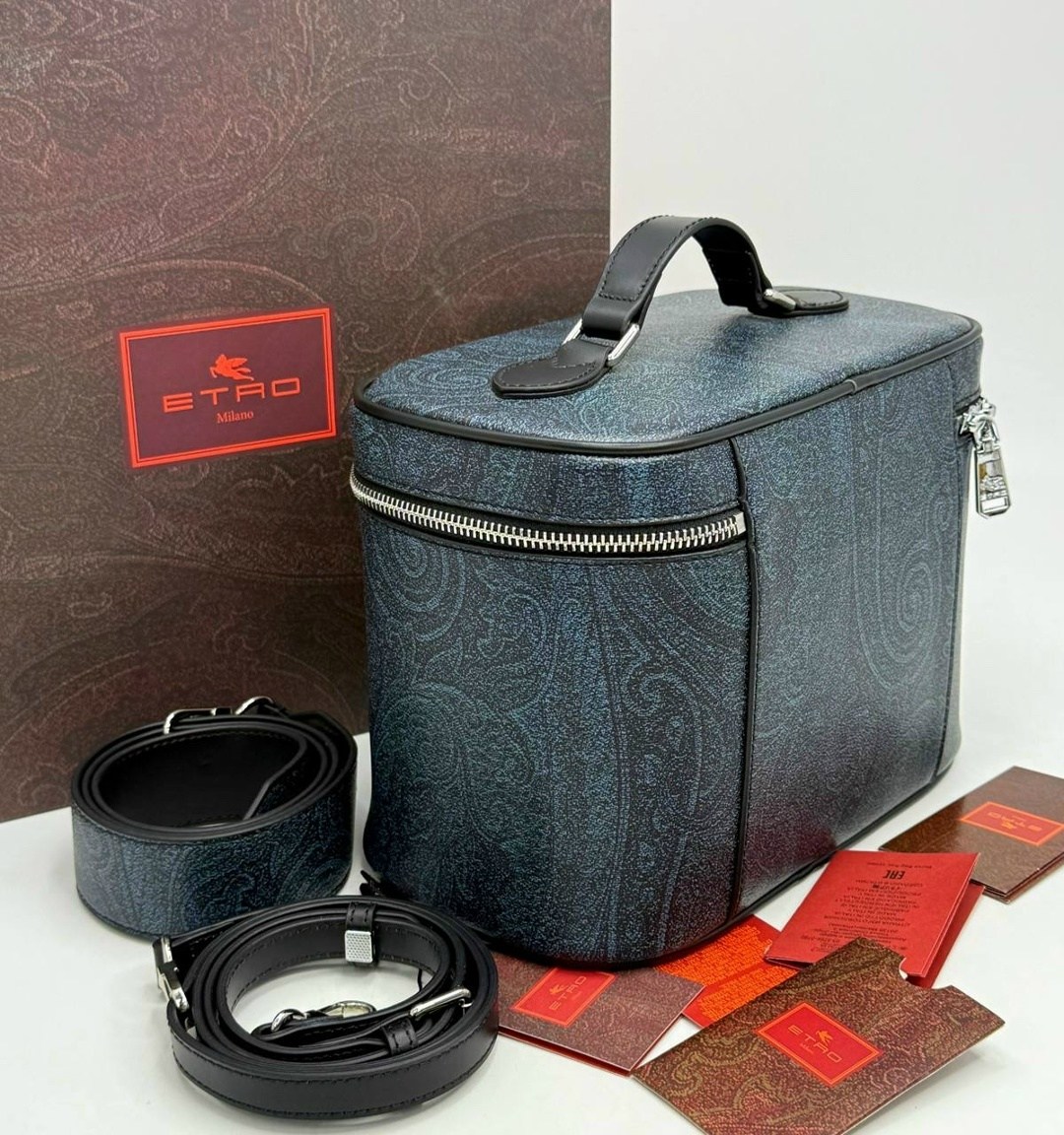 сумка косметичка женская,брендовые косметички,косметичка женская,кожаная косметичка,косметичка